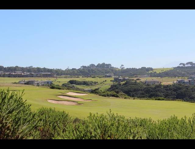 LAND FOR SALE IN OUBAAI